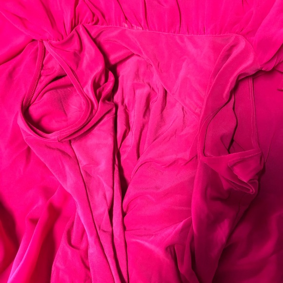 ❌(stolen) CATO Hot Pink Flutter Sleeveless Top - Picture 6 of 9